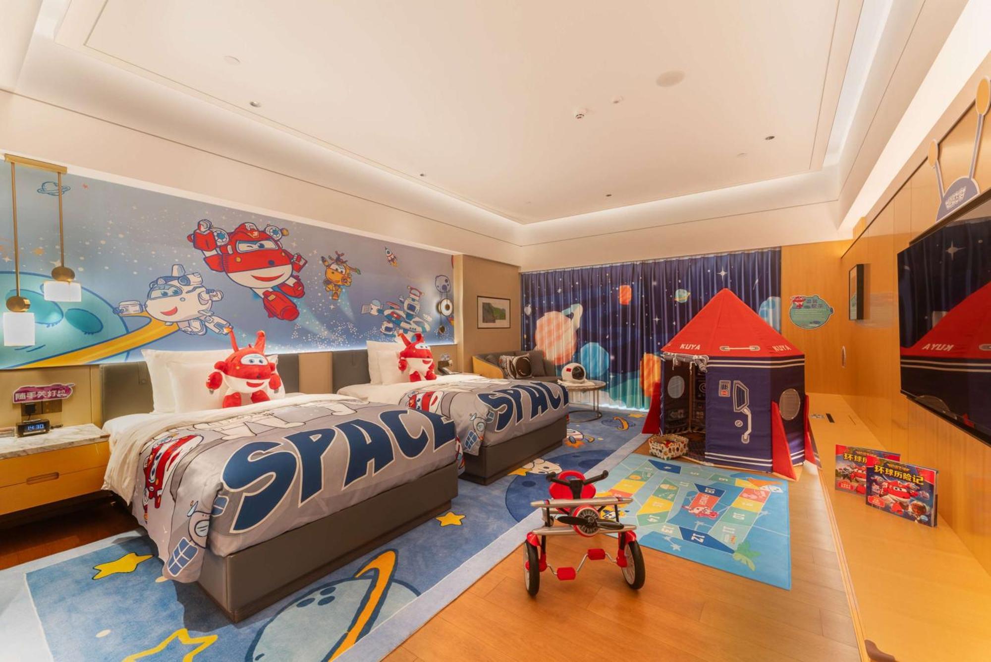 ホテル Wyndham Grand Zhaoqing Downtown エクステリア 写真
