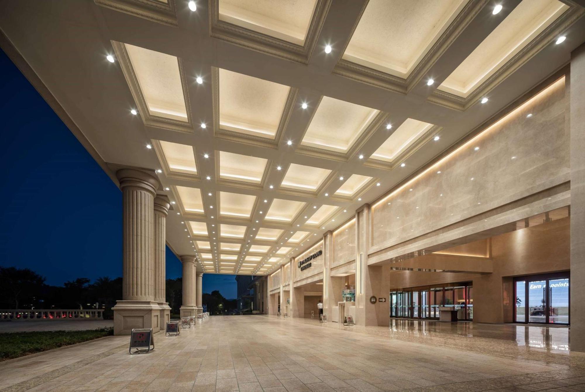 ホテル Wyndham Grand Zhaoqing Downtown エクステリア 写真