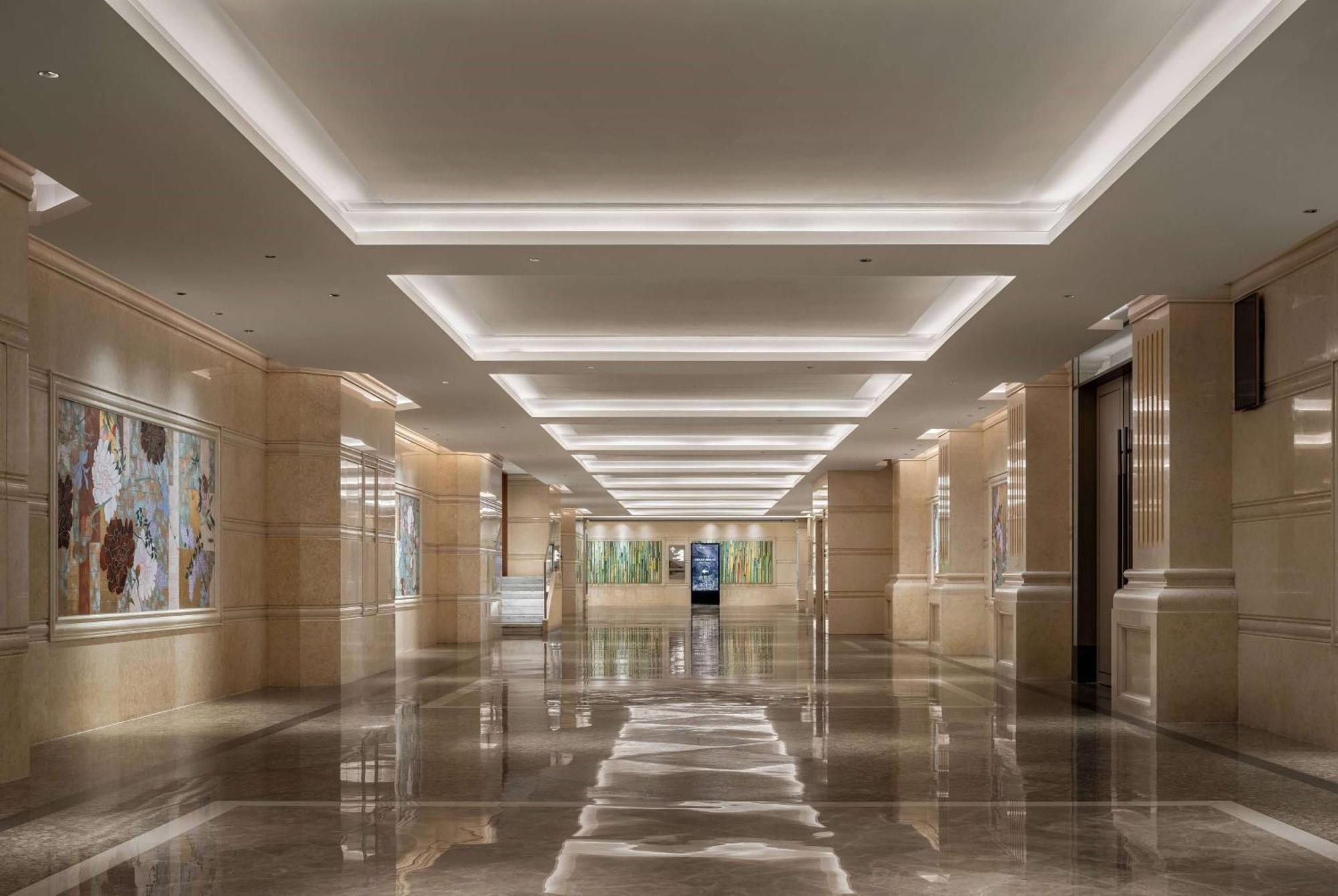 ホテル Wyndham Grand Zhaoqing Downtown エクステリア 写真