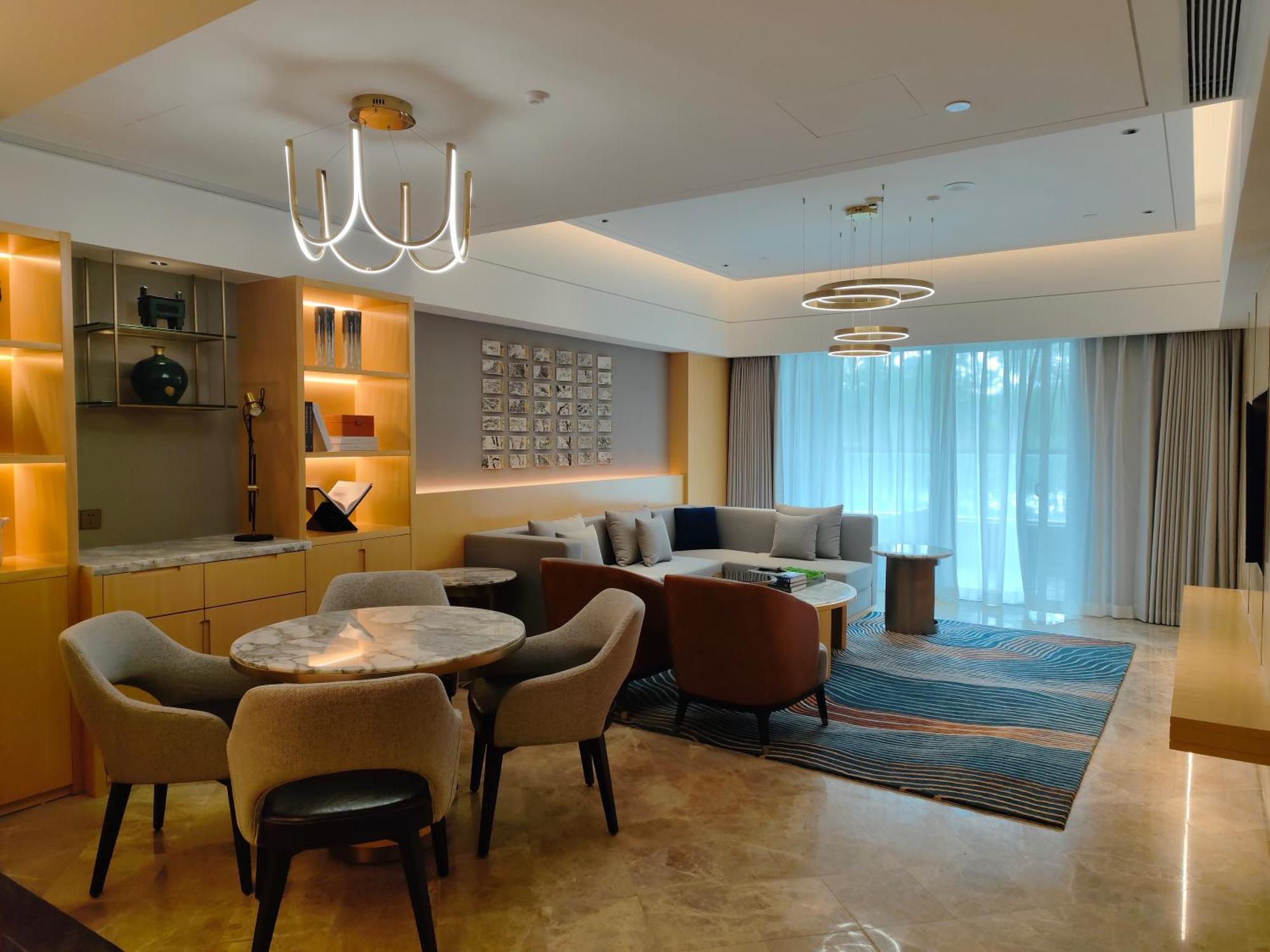 ホテル Wyndham Grand Zhaoqing Downtown エクステリア 写真